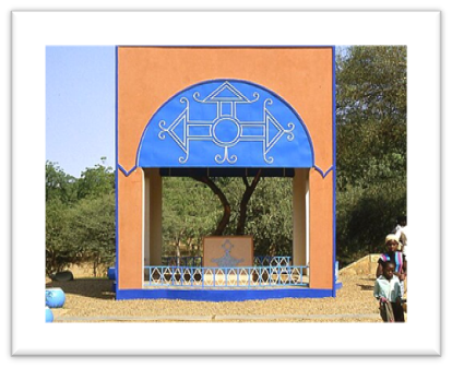 EL-ARBOL-DE-LOS-TUEREG.-Monumento EL ÁRBOL SAGRADO